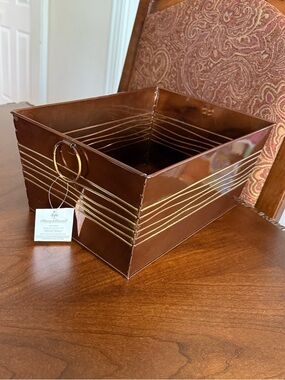 Harry & David Rubbed Bronze 13.25" Rectangle Box Metal Basket /Organizer Box NWT